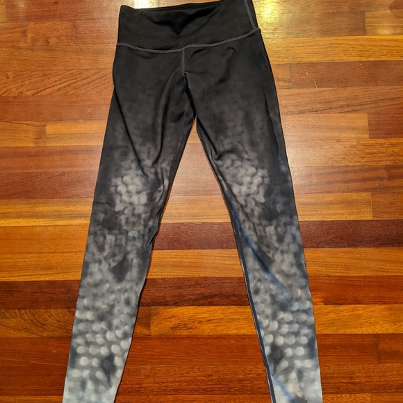 NWOT VERY RARE! Wunder Under Snowy Owl Legging - Picture 2 of 5